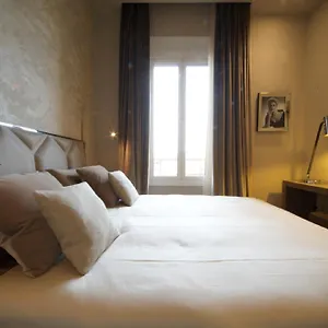 vittoriano-luxury-suites.it-romehotels.com/
