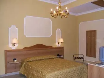 ***  Hotel Casablanca Napoli İtalya