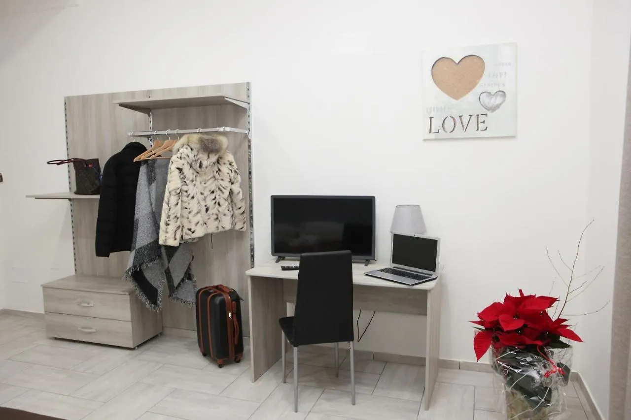 Hotel Casablanca Napoli 3*,  İtalya
